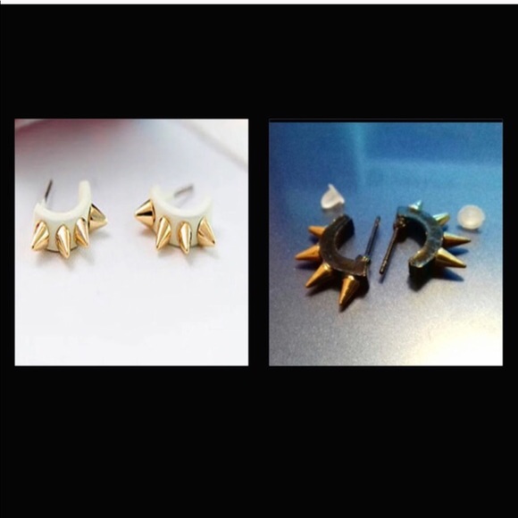 (P1) Spike Earrings - Picture 2 of 7